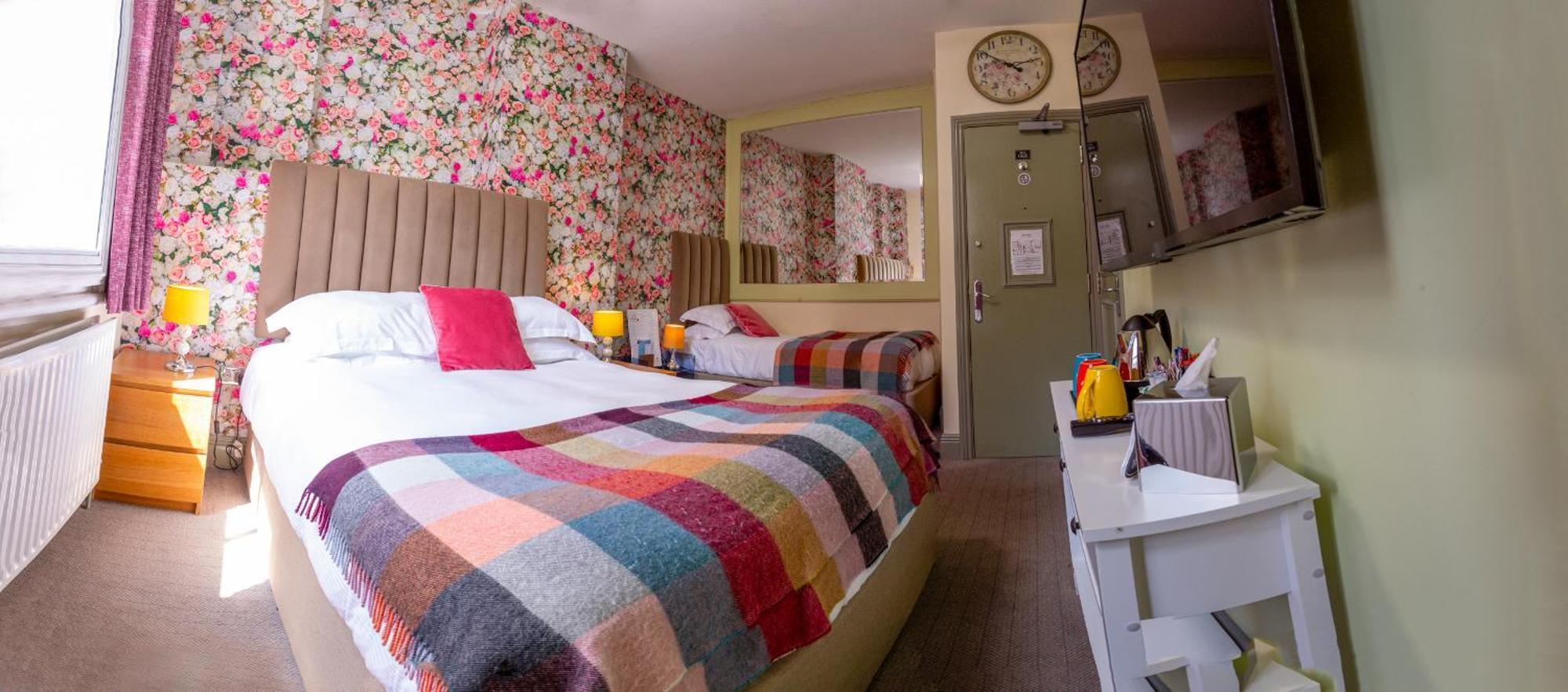 Dreibettzimmer